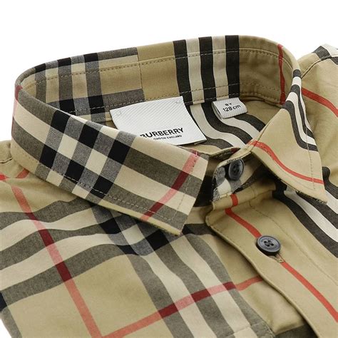 camicia burberry classica costo|Burberry Limited.